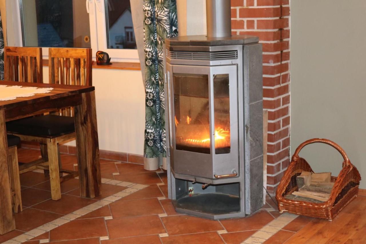 Helle, Offene Dachgeschosswohnung Mit Terrasse Oberloisdorf 外观 照片