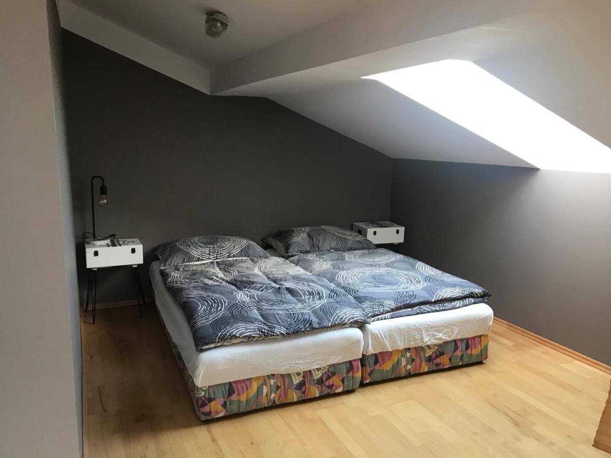 Helle, Offene Dachgeschosswohnung Mit Terrasse Oberloisdorf 外观 照片